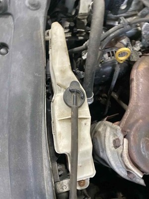 12 13 14 15 16 17 TOYOTA CAMRY Coolant Overflow Reservoir Bottle