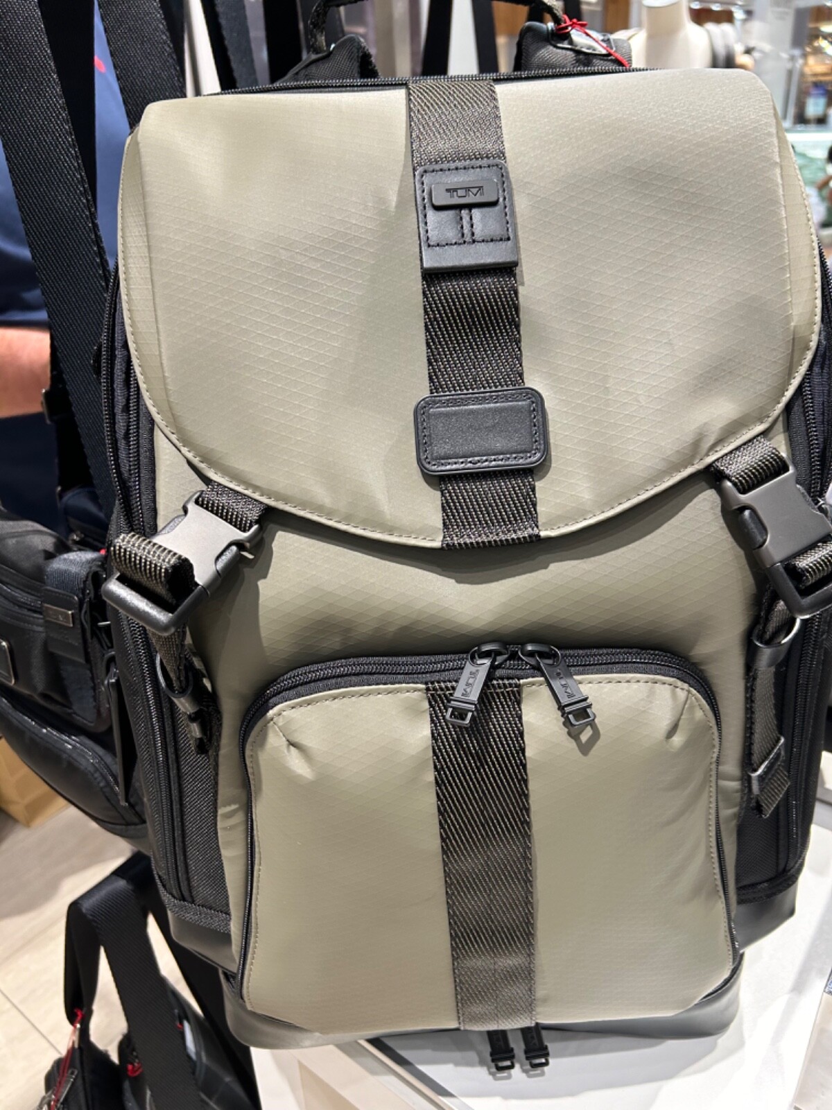 tumi　リュック　アーミーグリーン Tumi Backpack Green Bags for Men for sale | eBay