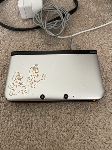 携帯用ゲーム機本体 Nintendo 3DS XL Silver Mario &amp; Luigi Nintendo 3DS XL Silver Mario & Luigi Limited Edition | eBay