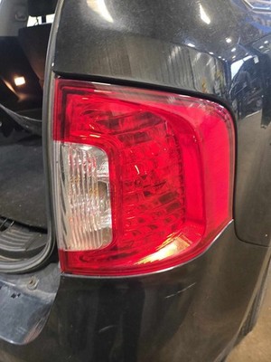 Used Right Tail Light Assembly fits: FORD EDGE Right 11 12 13 14
