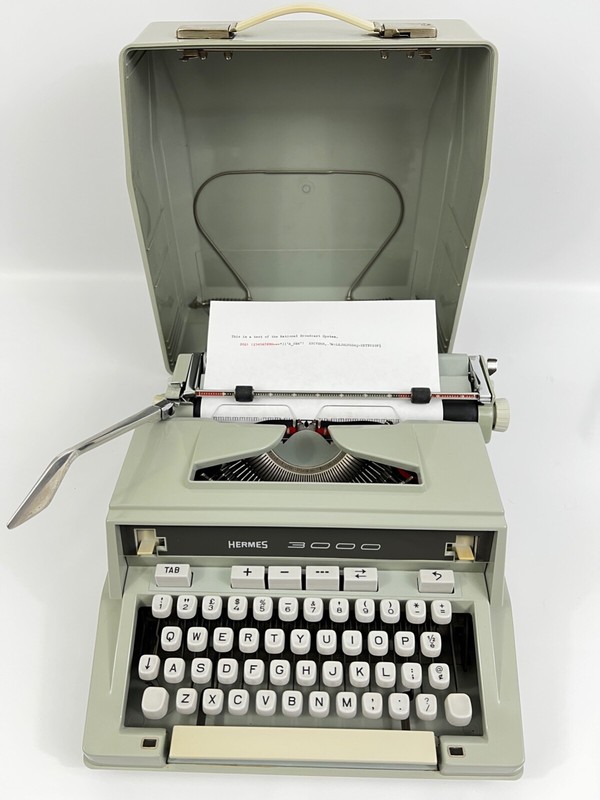 Hermes typewriter photos of Hermes 3000 by year then serial number by date