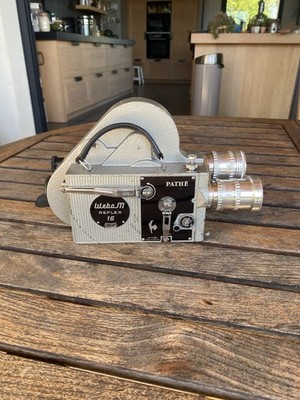 Caméra Pathé Webo M Reflex 16mm