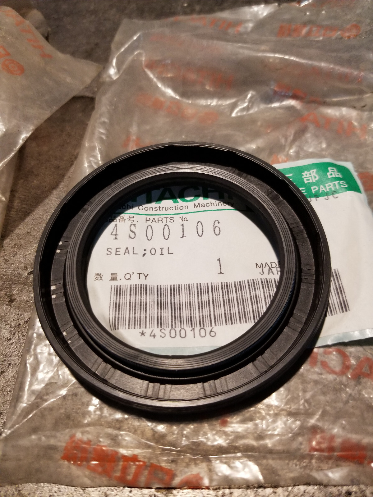HITACHI SEAL 4S00106 - Picture 1 of 3