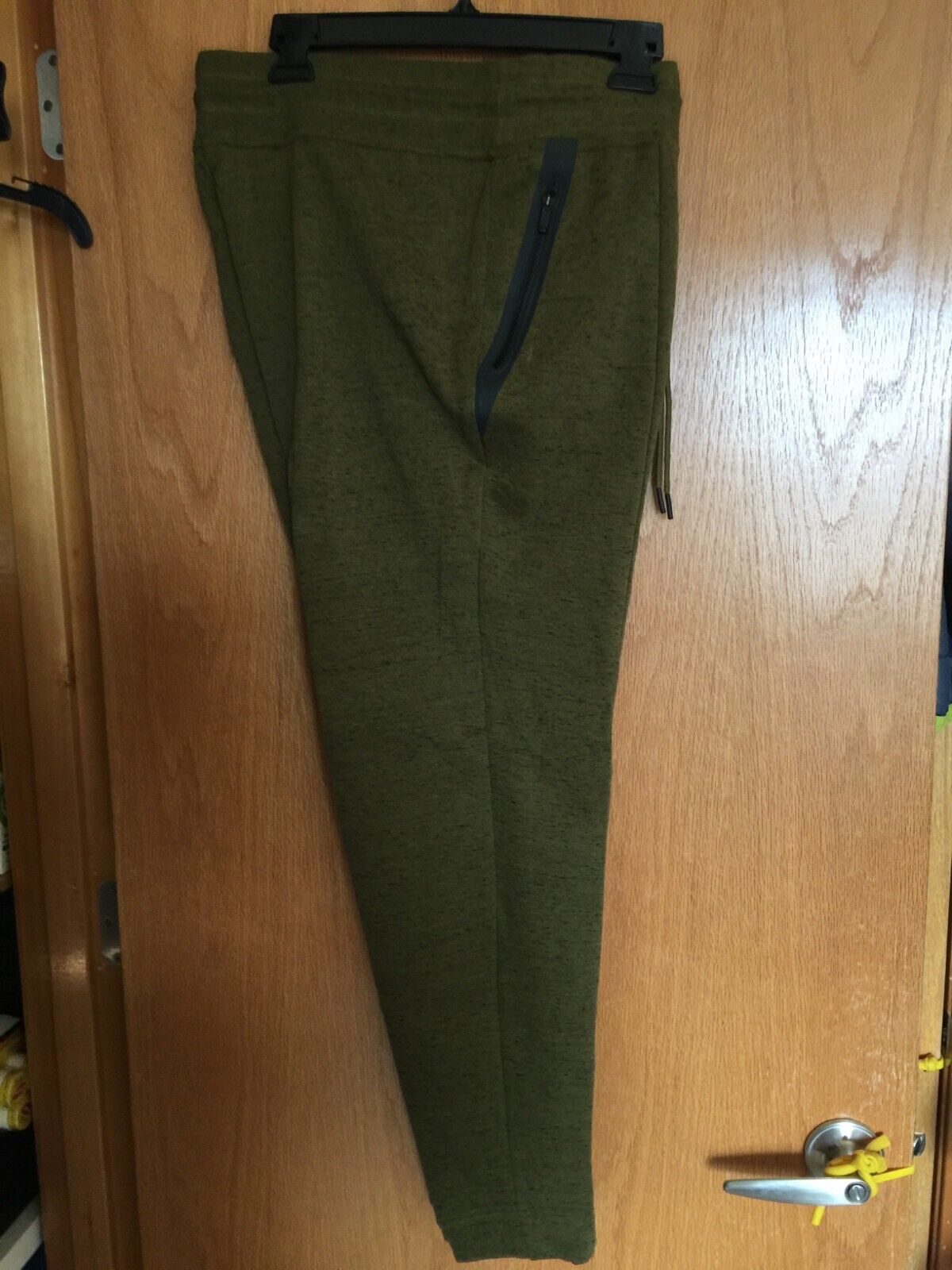 🔥 🔥 Nike TECH Fleece Pant Olive Seam Pants 803575-368 U.S 🔥 🔥 Nike TECH Fleece Pant Olive Seam Pants 803575-368 U.S