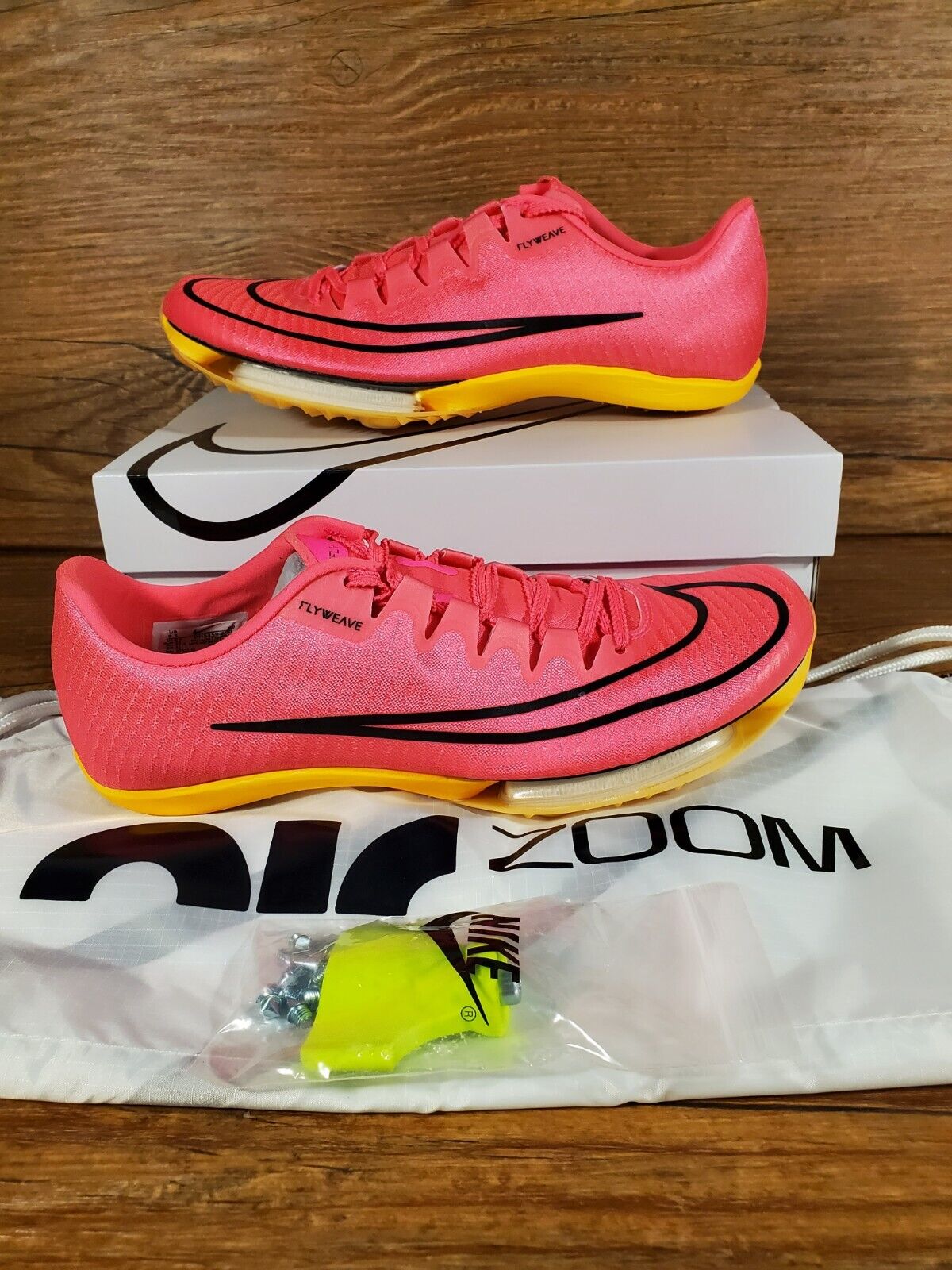 Nike Air Zoom Maxfly Hyper Pink Rose Track Spikes DH5359-600 Nike Air Zoom Maxfly Hyper Pink Rose Track Spikes DH5359-600