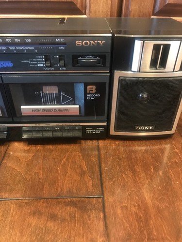 Sony CFS-W360 TranSound Double Cassette Stereo Boombox Radio