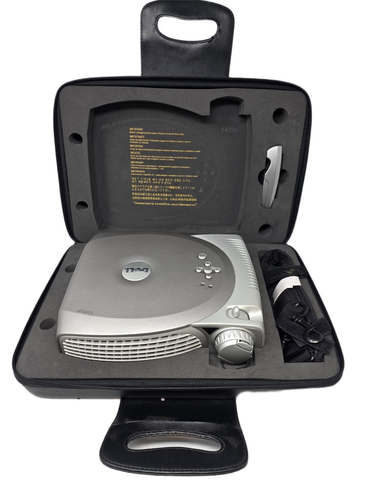 Dell Projector 2200MP DLP SVGA 1200 LUMENS in fitted case VAT included 4:3