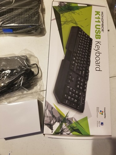 DELL Zx0 Wyse Z90D7 Thin Client G-T56N 8GB Flash 4GB Ram WiFi WES7 909603-21L !!