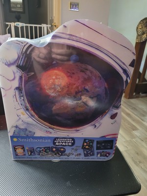 Smithsonian Learning Adventures Space Book Kit