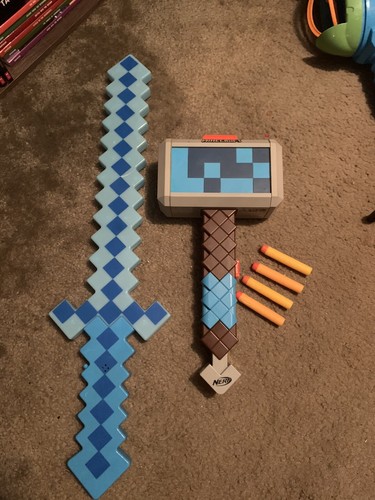 Nerf Minecraft Stormlander Blasting Hammer Toy & Minecraft