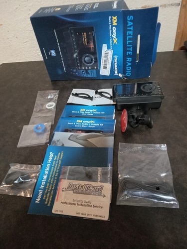 Satellite Radio XM onyX Dock And Play Radio + Vehicle Kit (MAY WORK)