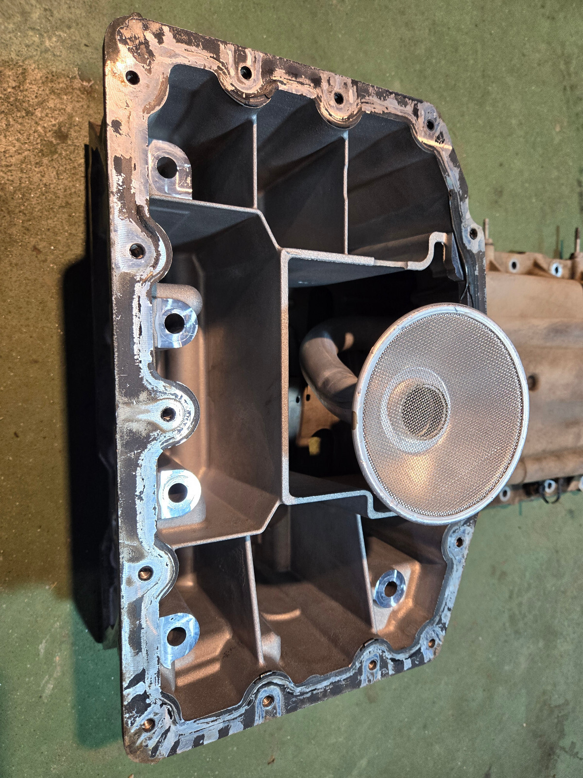 6.7L Powerstroke Upper Oil Pan DC3Q-6676-AC - Picture 4 of 11