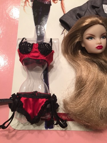 NuFace Fashion Royalty Pretty Calculated Erin Head & Wardrobe Pieces