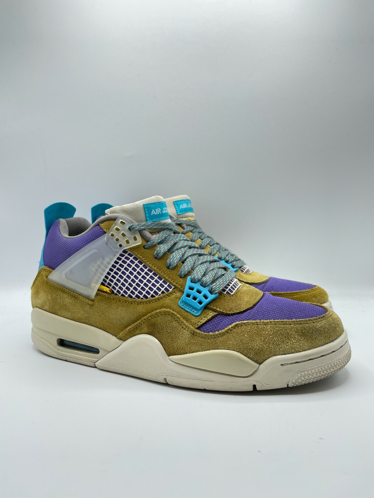Size 11 - Union x Jordan 4 Retro SP 30th Anniversary Moss Size 11 - Union x Jordan 4 Retro SP 30th Anniversary Moss