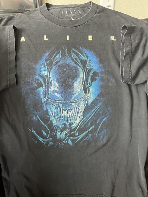 ALIENS xenomorph Large Shirt Rare Official Alien Merch T Shirt