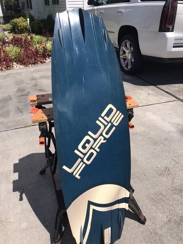 Liquid force whiteboard 139 with bindings