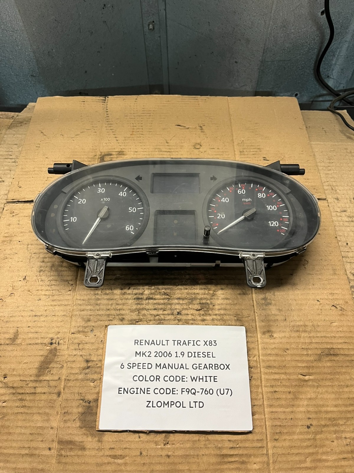 RENAULT TRAFIC X83 MK2 2006 1.9 - Instrument Cluster Speedometer P8200336241