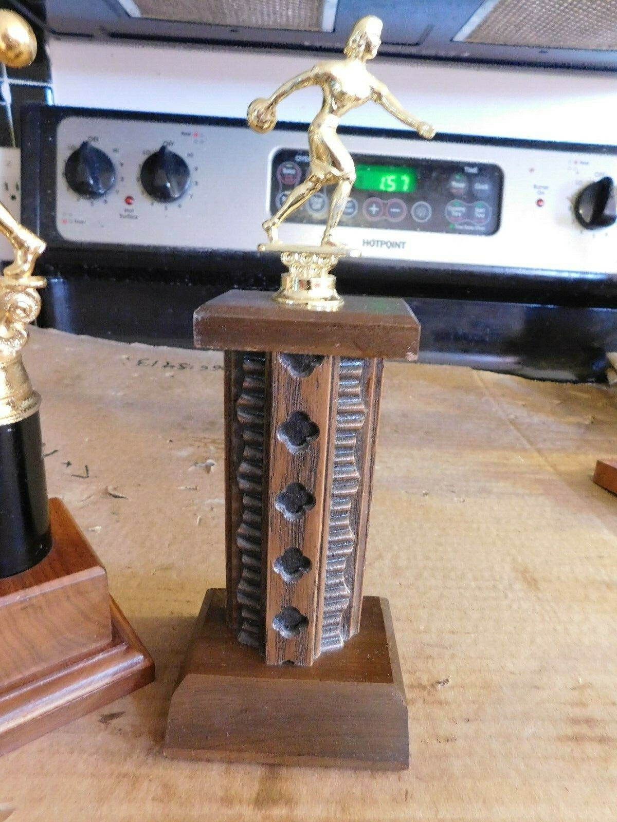 PAIR OF VINTAGE BOWLING TROPHIES W/METAL TOPPERS GROUP #4