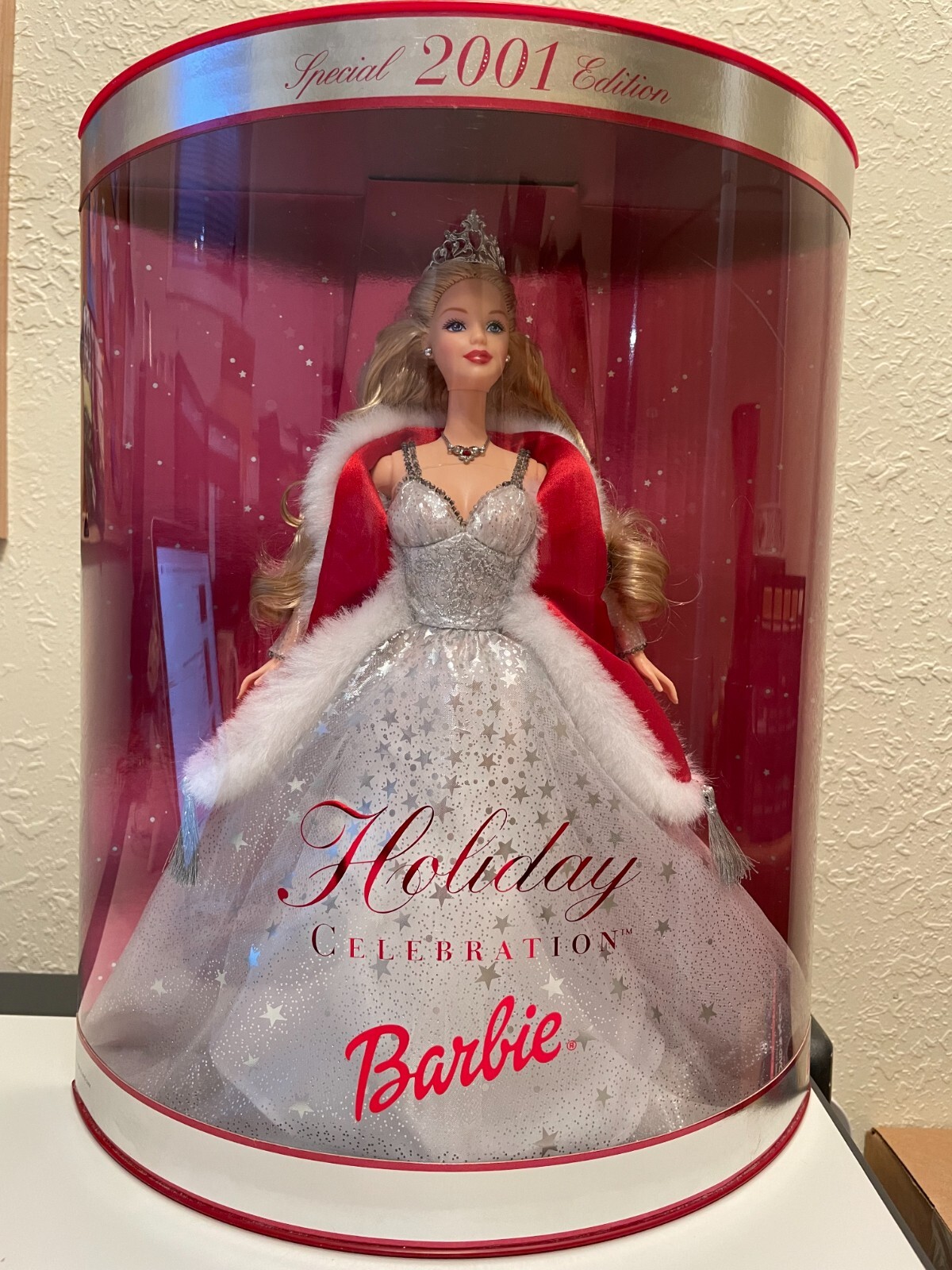 Barbie - バービー　ホリデー　セレブレーション　2001 スペシャルバージョン　未開封 Holiday Special Edition 2001 Barbie Doll | eBay