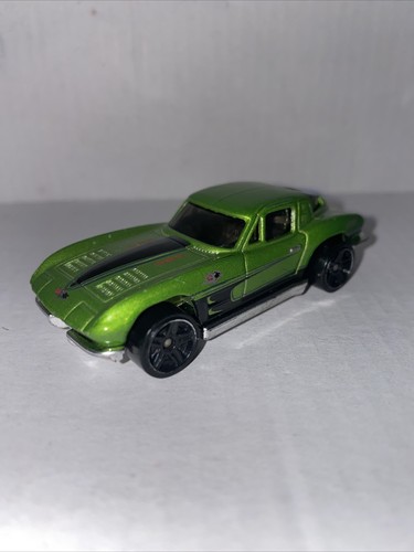 ホットウィール Corvette Central シリーズ　＃1〜4 Hot Wheels Lot of 4 Corvette Central Special Edition