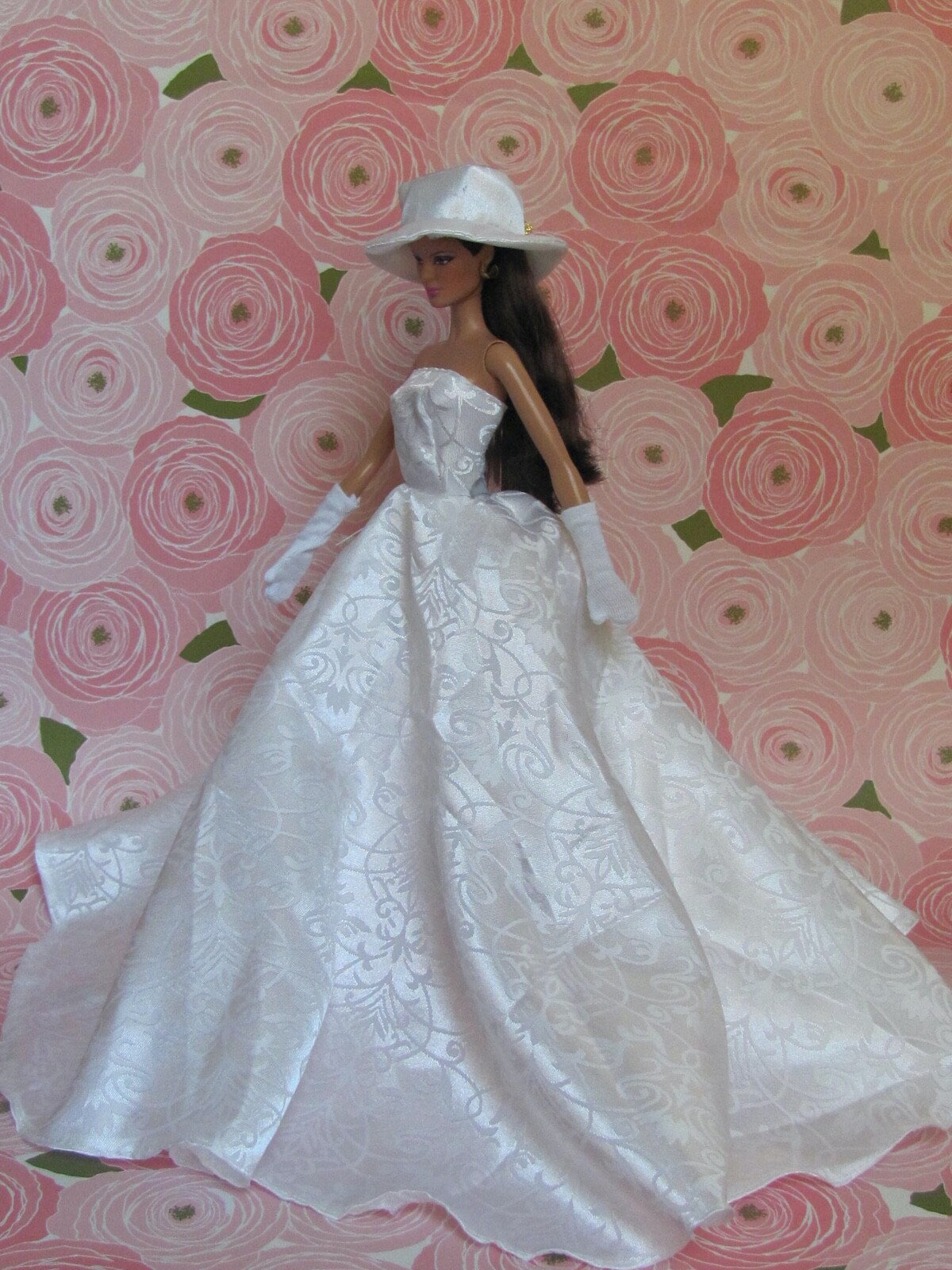 Handmade barbie doll clothes: WHITE wedding dress with HAT f