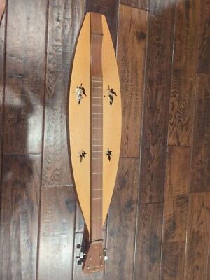 4 String Mountain Dulcimer, American Dulcimers Box 113