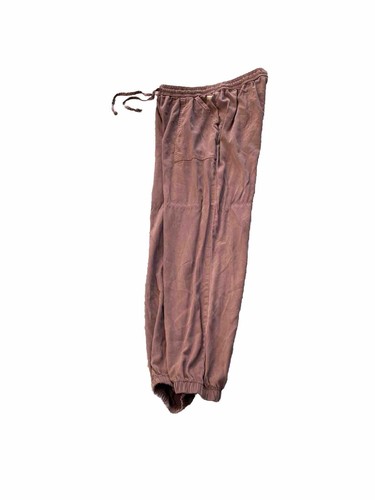 Victoria’s secret Shine jogger Victoria's Secret Sport NWOT Shine Stripe Joggers Black/Gold