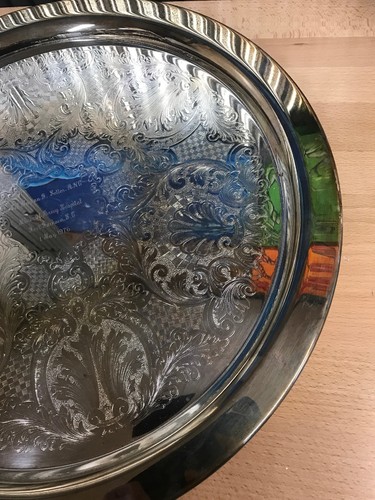 Vintage Large Oneida Silversmiths Ornate Round Serving Tray Dish Platter