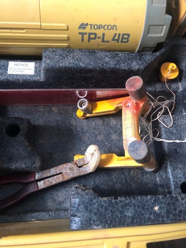 Topcon TP-L4B Red Beam Pipe Laser Level Bare Unit Some Accessories