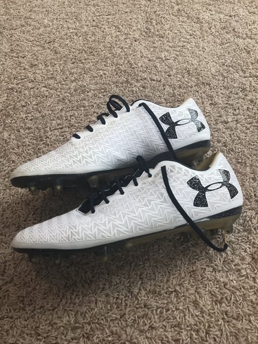 Notre Dame Irish Football Under Armour Team Issued 2017 Cleats Used Size 11.5 ND