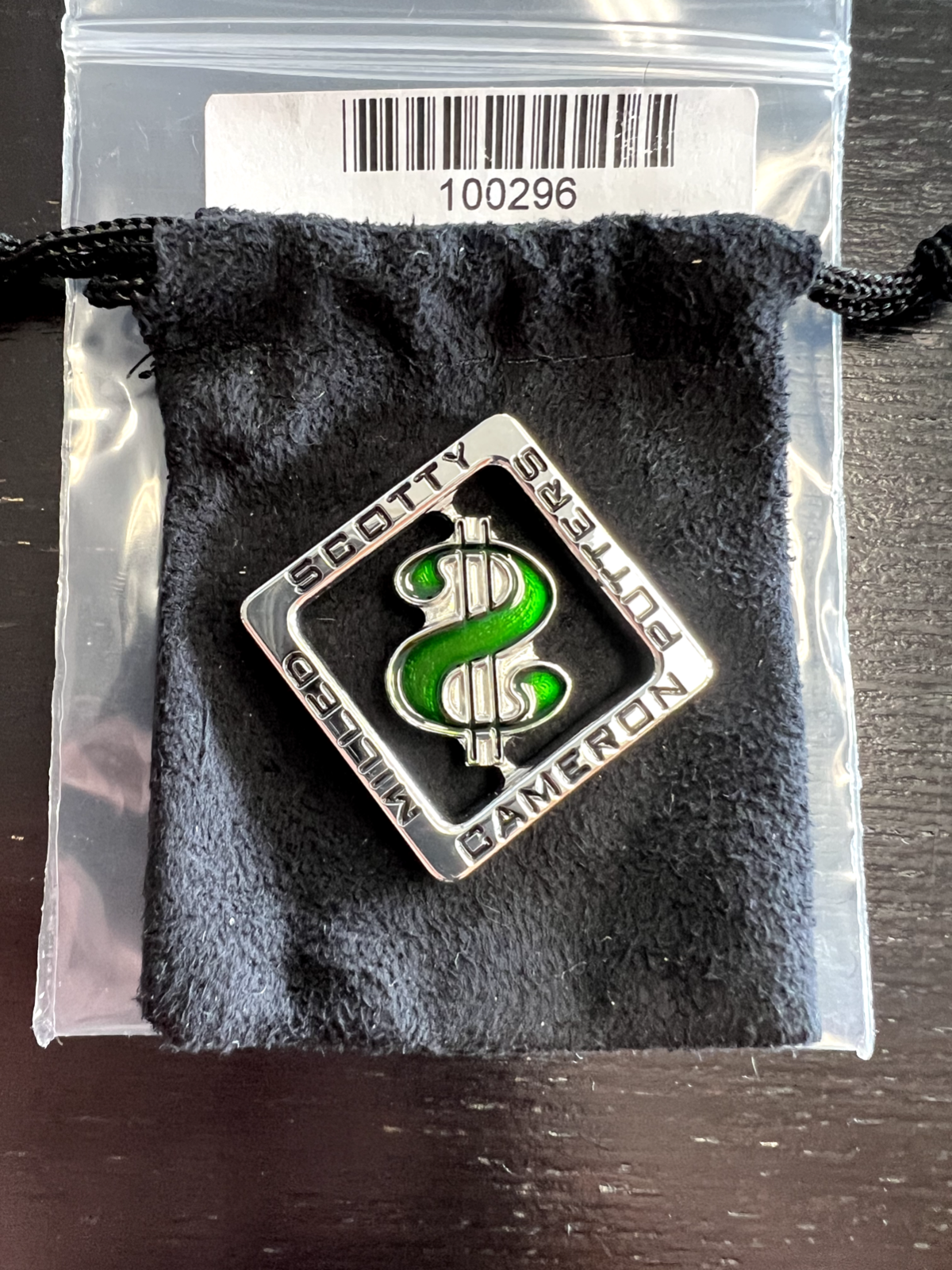 SCOTTY CAMERON "cash is king" "fabulous Las Vegas" ball marker.  New, never used