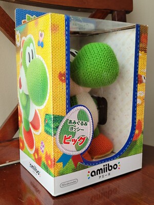 Nintendo Mega Yarn Yoshi Amiibo Figure Japanese New (D10) NIB Unopened
