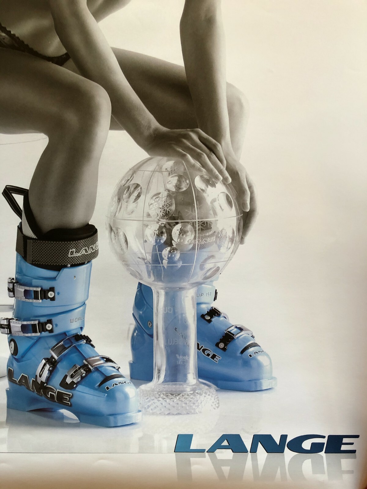 Lange Ski Boots Poster Girl Skiing Sexy Pin Up Poster Blue Boots