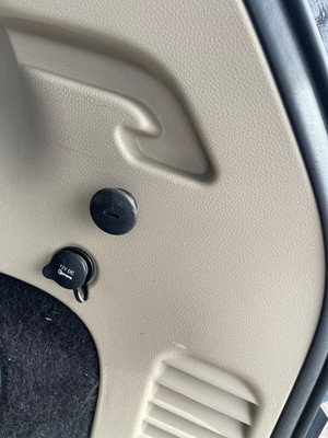 image 7 of interior