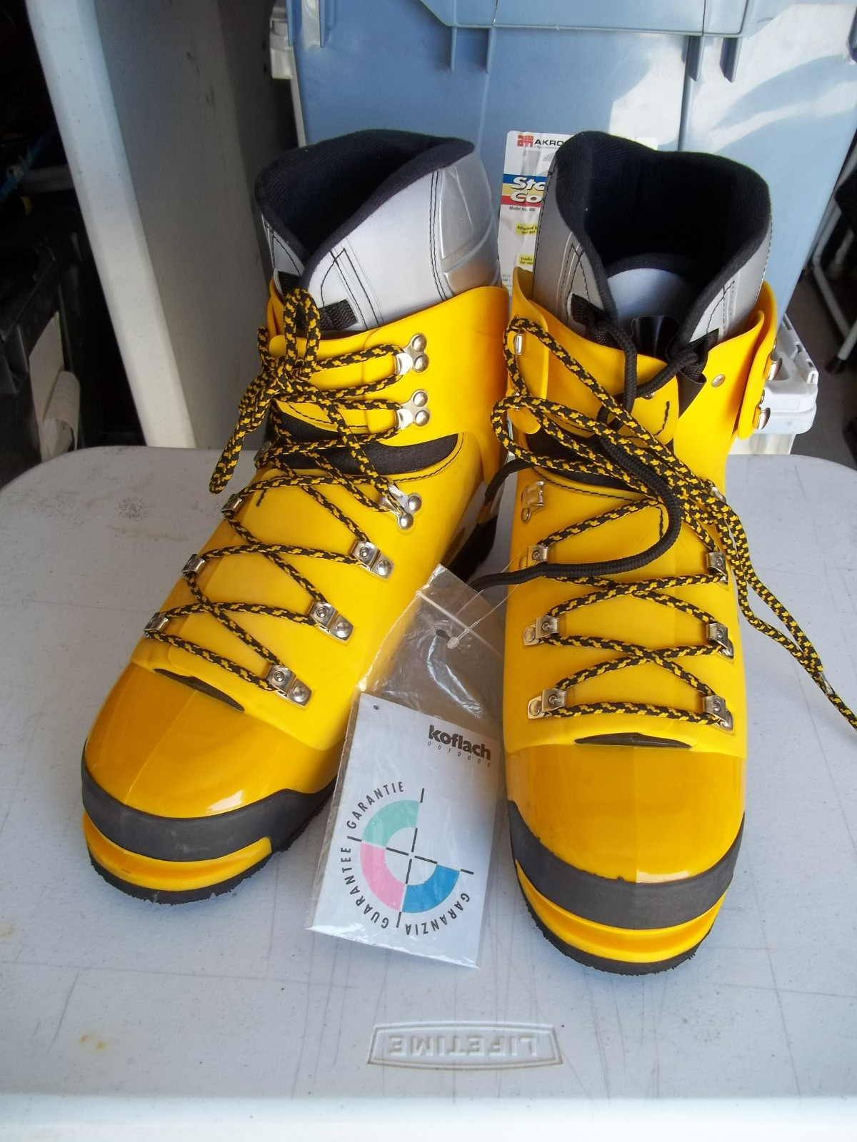 【ぐぅ】yellowshoes ブーツ koflach yellow mountain climbing boots new with label eu10 size | eBay