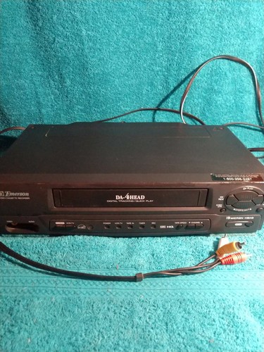 Emerson VCR DA-4 Head EWV401 Digital Tracking/ Quick Play w/ AV Cables: Tested