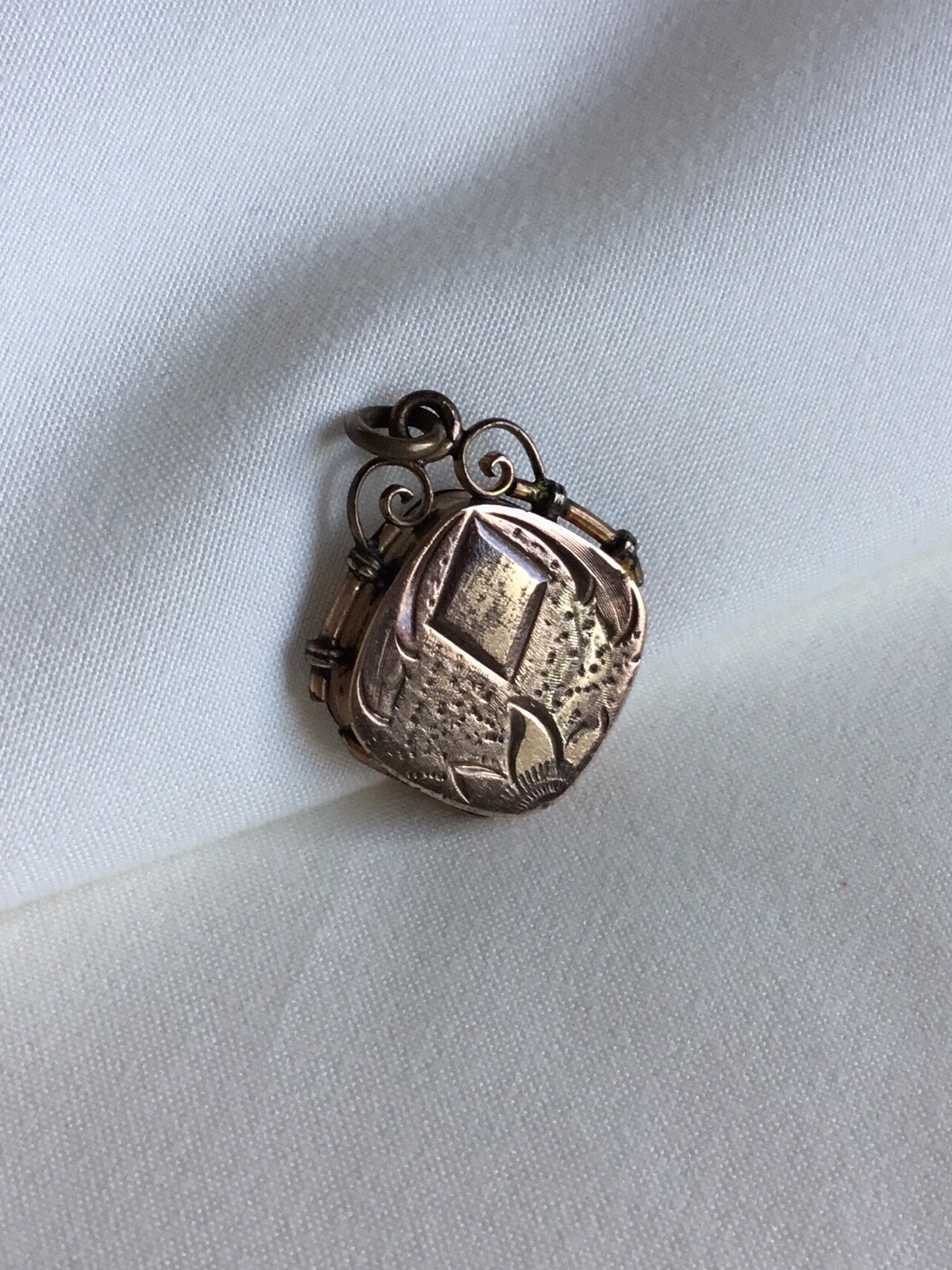 Antique SKM & CO Vintage Gold Tone Engraved Locket Pendant