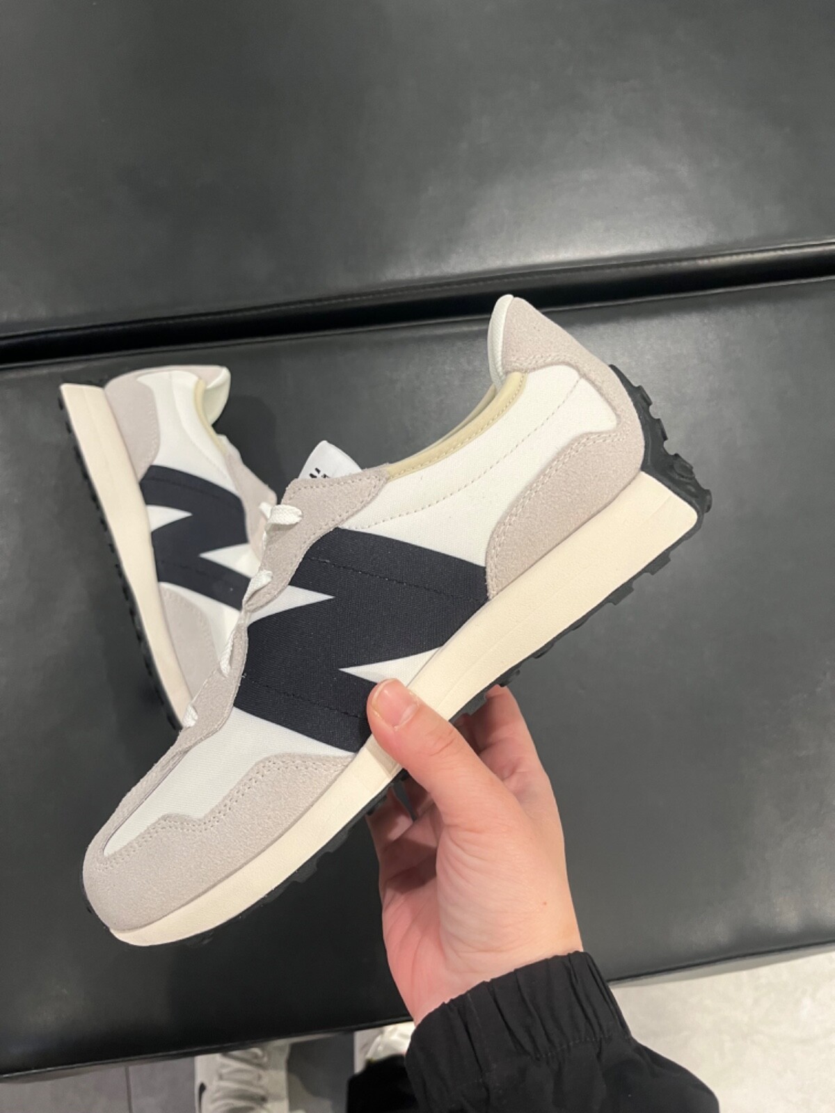 New Balance 327 big kids size GS327FE casual shoes silver birch/black can fit