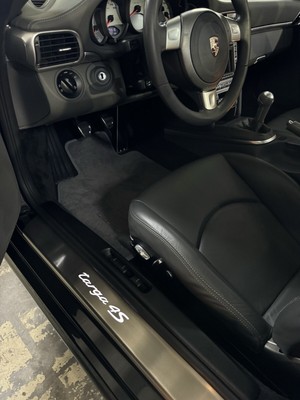 image 13 of interior