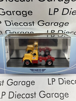 NEO SCALE MODELS 1957 Mack B-61T Yellow J McAllister Semi Truck 1:64 Scale Resin