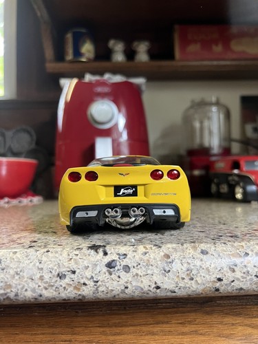 Jada 1:24 Big Time Muscle 2006 Corvette Yellow