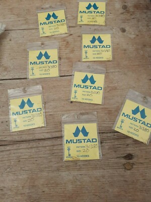Vintage Mustad Gold spade end hooks size 20