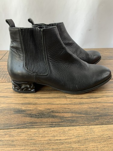 靴 miista boots 38 Miista Sz 38 Black Leather Carved Heel Ankle Boot Bootie