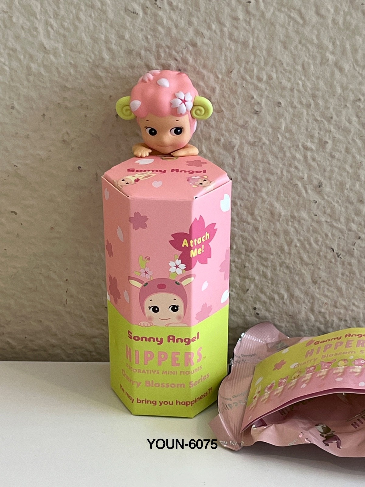 AUTHENTIC Sonny Angel Hippers Cherry Blossom SHEEP - New (Opened
