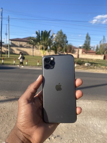⭐︎新品⭐︎iPhone 11 pro 256GB iPhone 11 Pro and iPhone 11 Pro Max: the most powerful and