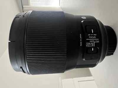 Used in Excellent Condition Sigma 135mm 1.8 Nikon Fit Lens