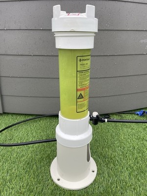 PENTAIR RAINBOW 300 AUTOMATIC OFF LINE CHLORINE TABLET FEEDER WITH HOSE & CLAMP