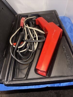 Snap-On Tools  Computerized Tach Advance Timing Light MT1261A With PB48 Case
