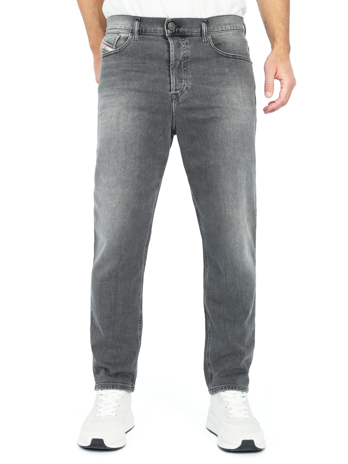 【送料無料♪即発送♪】DIESEL 2005 D-FINING 2005 D-Fining Tapered Jeans | Light Blue | Diesel