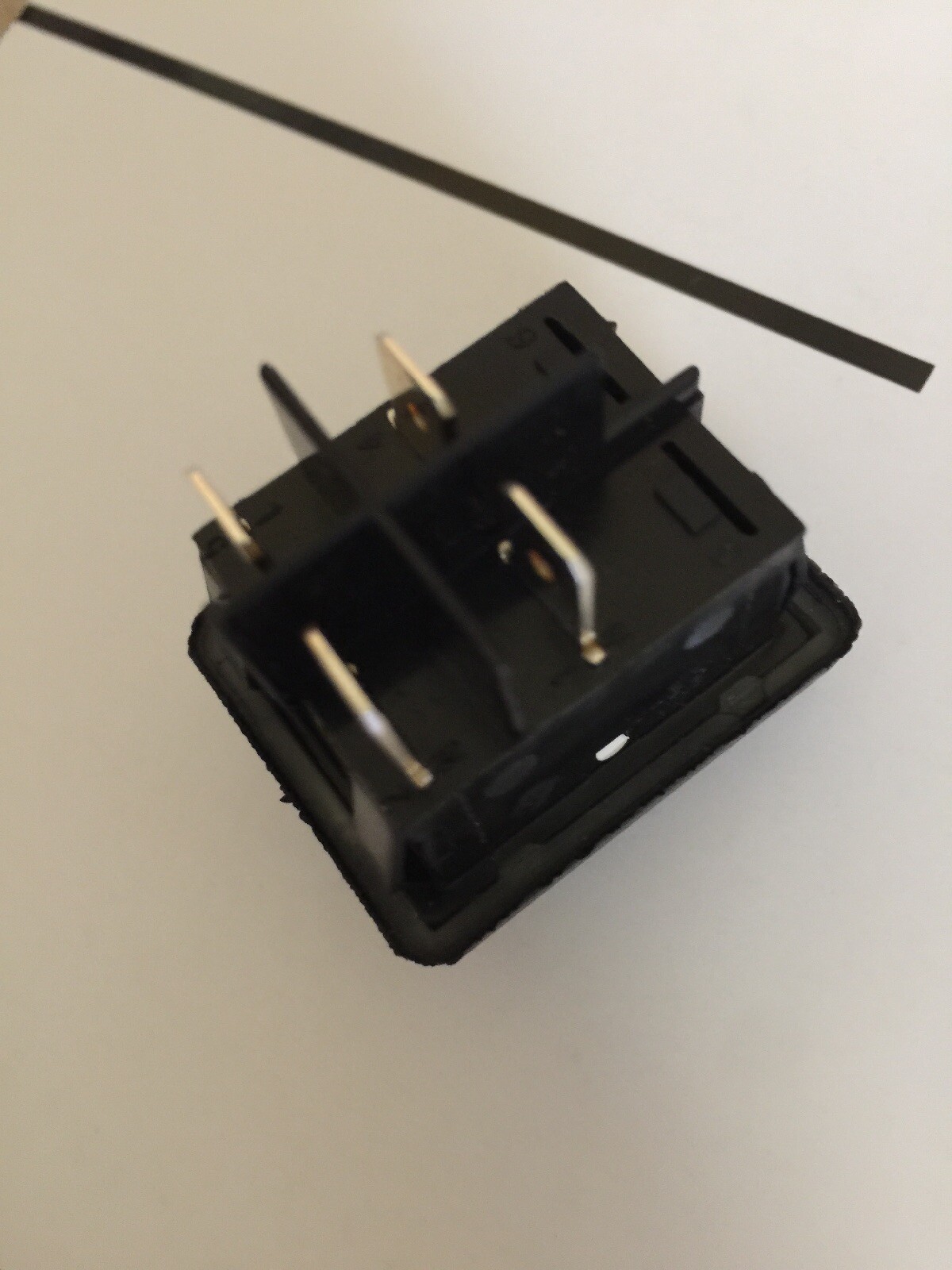 OEM New On/Off Switch Rocker 25A Part 9850936 Titan Spraytech